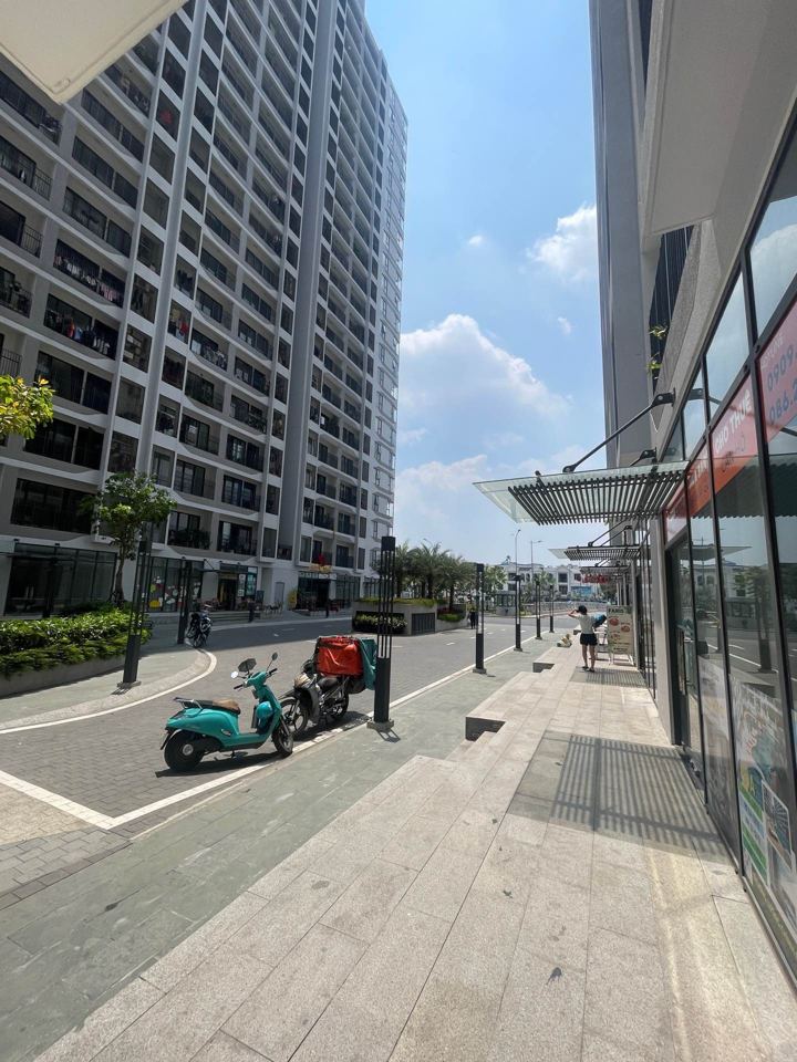 Shophouse Long Trường ảnh 1