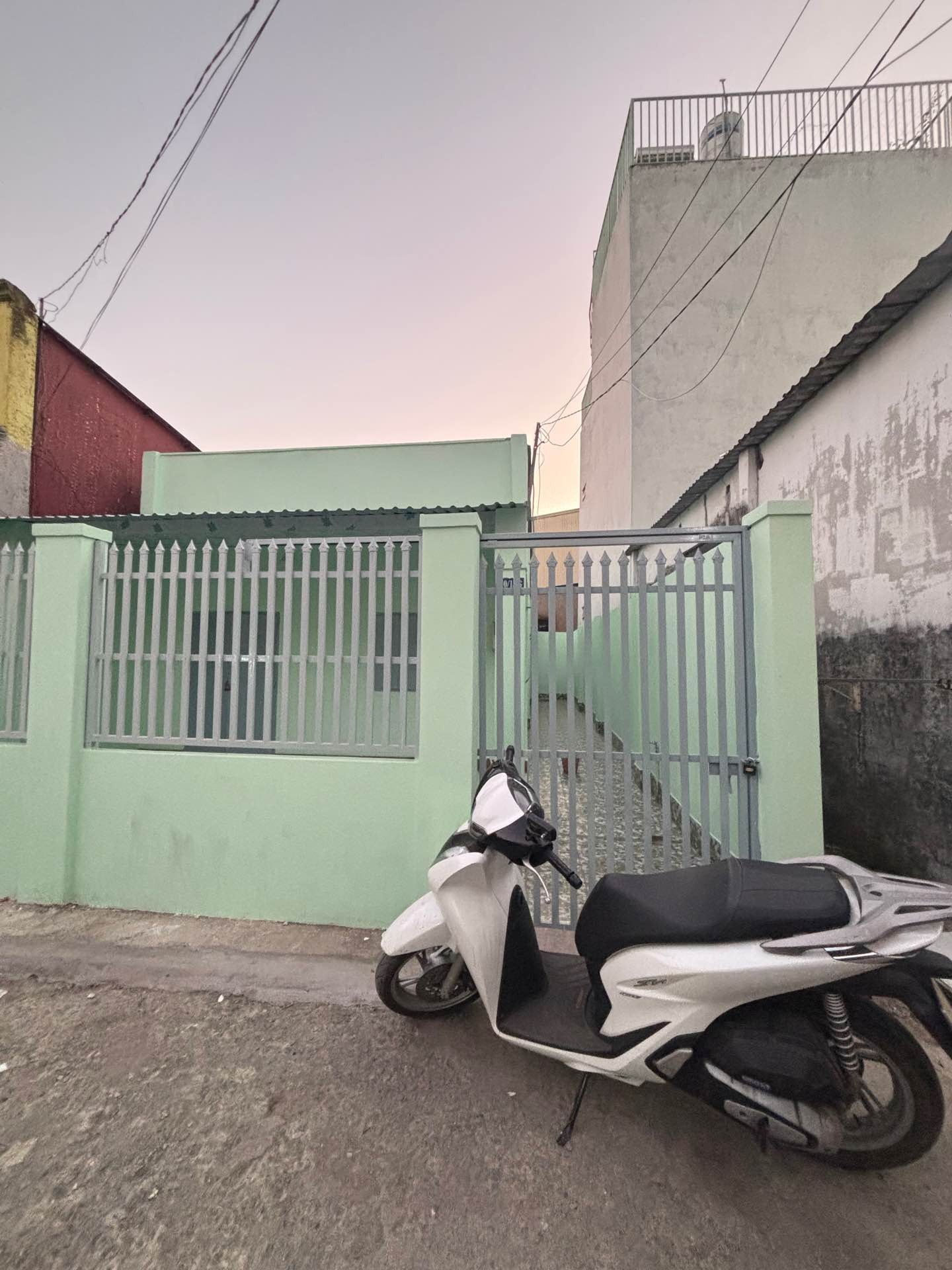 Nhà trong ngõ, ngách, hẻm Long Phước ảnh 2